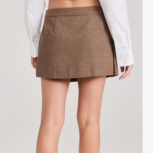 ASTR brown pleated mini skirt - Picture 3 of 7